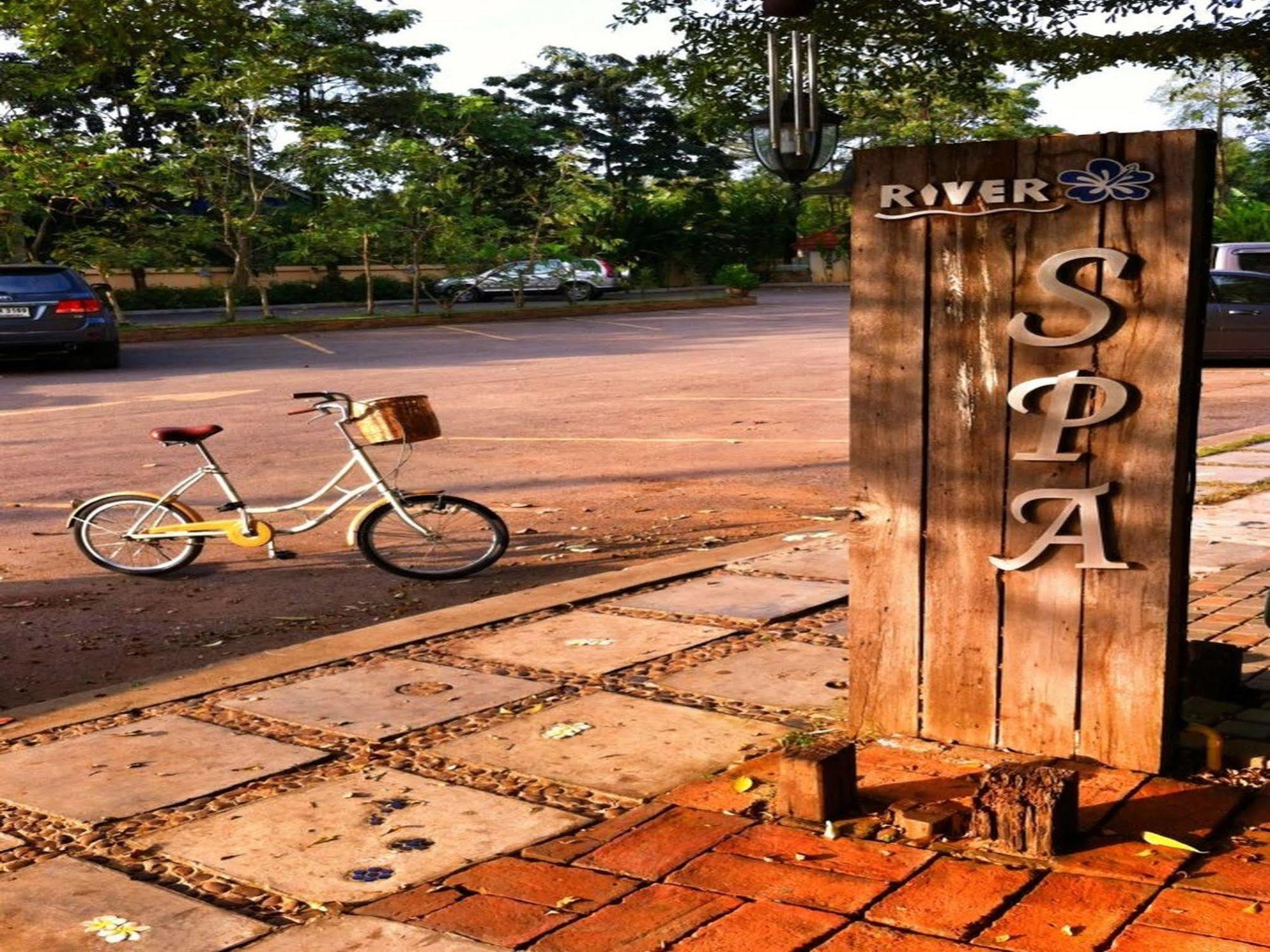 River Resort & Spa Sa Kaeo Extérieur photo