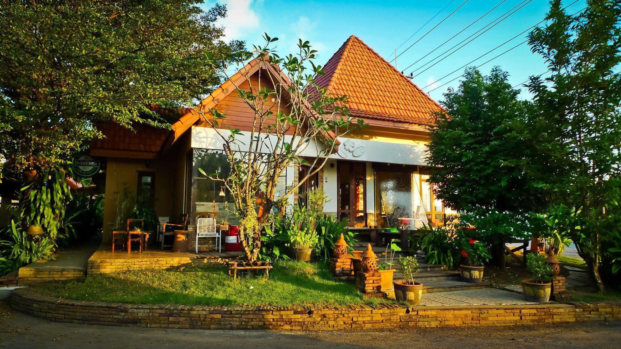 River Resort & Spa Sa Kaeo Extérieur photo